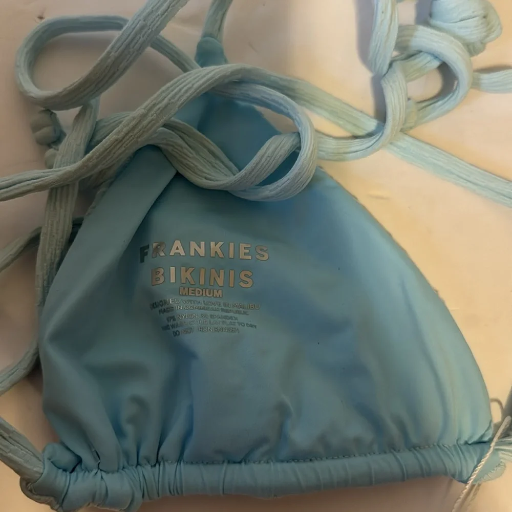 Frankie’s Bikinis top